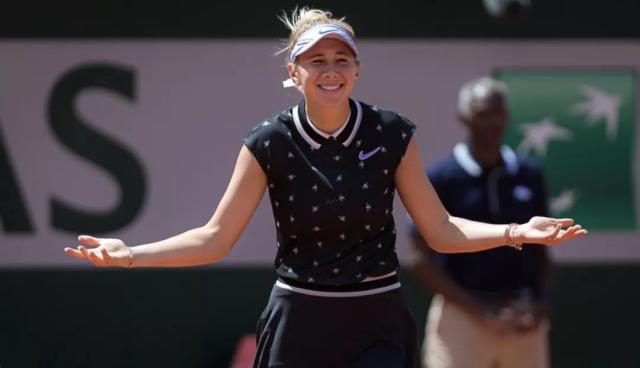 场的成功奠 场的成功奠