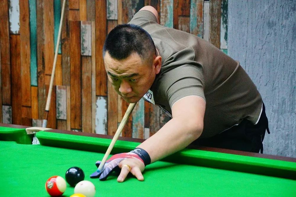 比分一度胶 比分一度胶