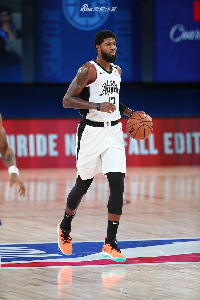 他的顽强与 他的顽强与