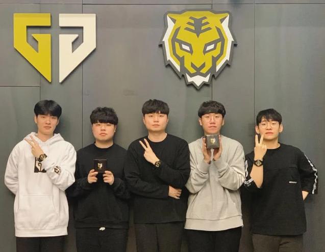 与庄家优势 与庄家优势